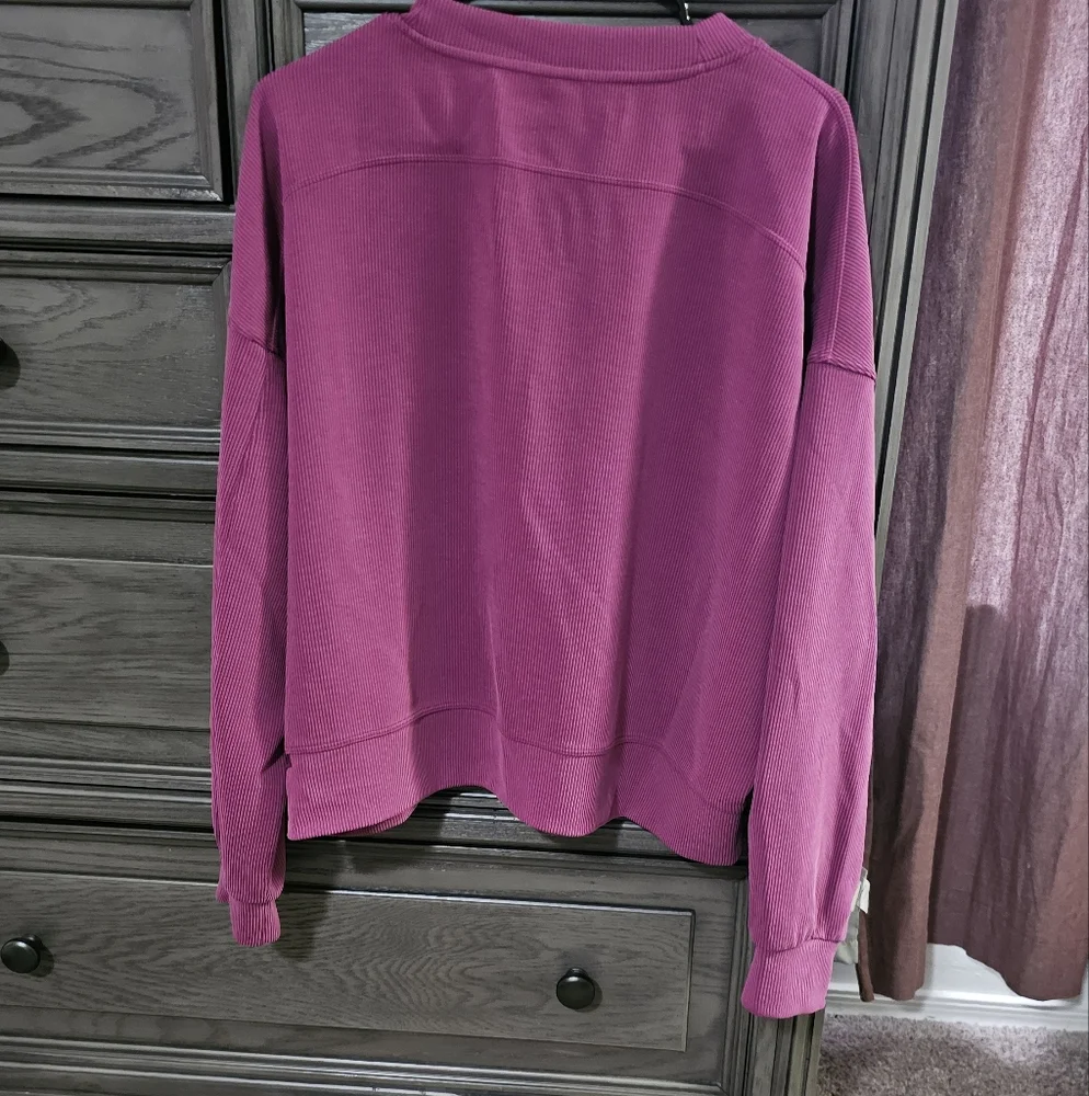 Lululemon Softstreme Ribbed Crop Crew - Picture 3 of 9